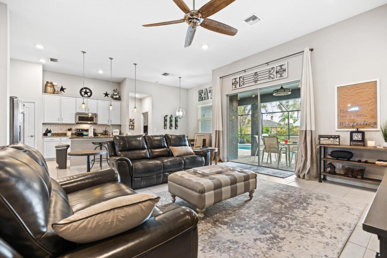 Beautiful Cape Coral Oasis! King Bed, Bbq, Heated Pool, Pvt Yard & Much More! Bagian luar foto