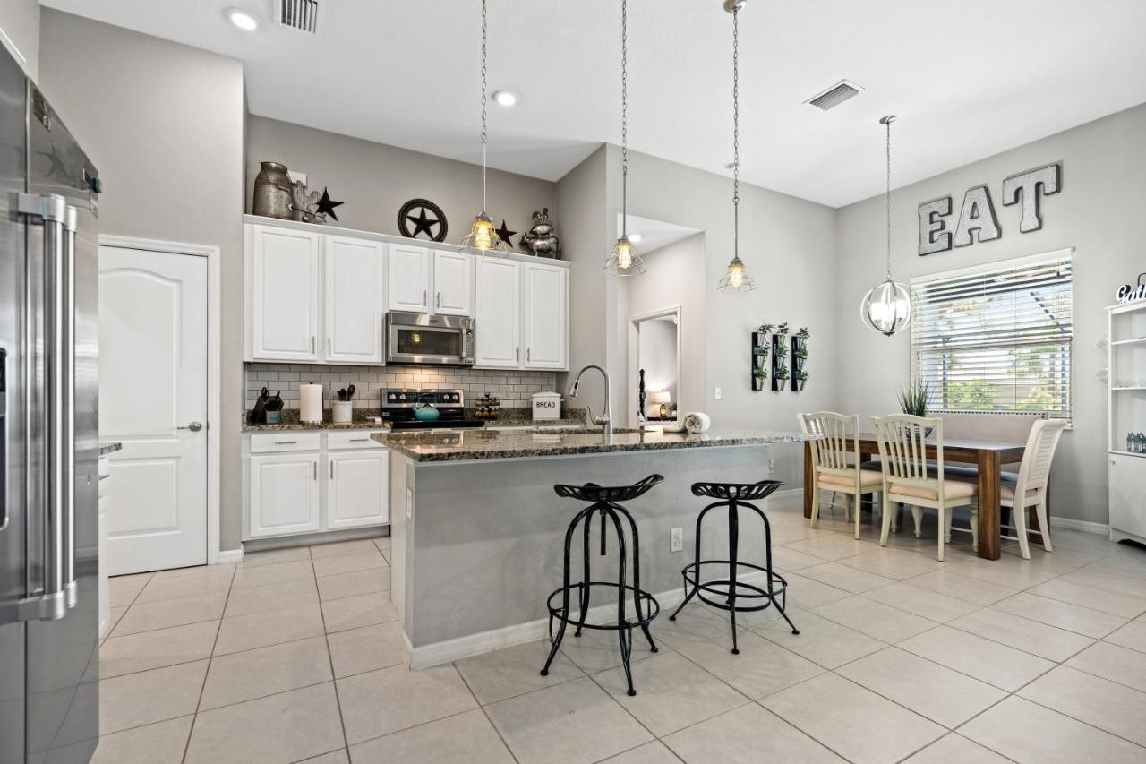 Beautiful Cape Coral Oasis! King Bed, Bbq, Heated Pool, Pvt Yard & Much More! Bagian luar foto